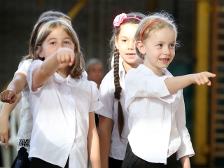 Elsősavató az Aranyban - fotó: Sándor Judit