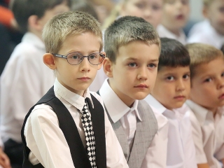 Fecskeavató a Petőfiben - fotó: Sándor Judit