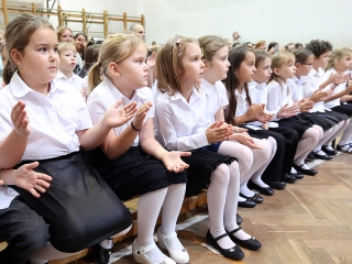 Fecskeavató a Petőfiben - fotó: Sándor Judit