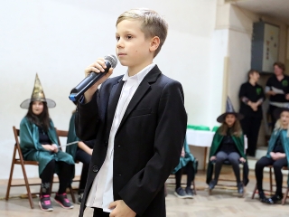 Fecskeavató a Petőfiben - fotó: Sándor Judit