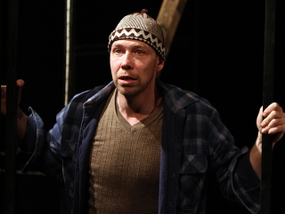 Kulcskeresők - fotó: Sándor Judit