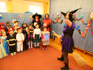 Itt a farsang áll a bál! - fotó: Ónodi Zoltán