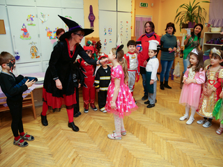 Itt a farsang áll a bál! - fotó: Ónodi Zoltán