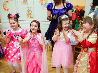 Itt a farsang áll a bál! - fotó: Ónodi Zoltán