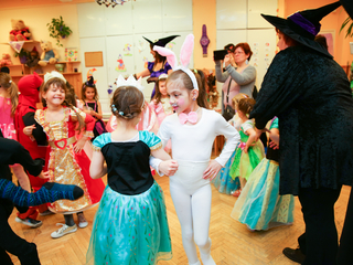 Itt a farsang áll a bál! - fotó: Ónodi Zoltán