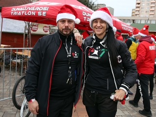 Adventi jótékonysági futás 2017 - fotó: Sándor Judit