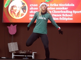 Adventi jótékonysági futás 2017 - fotó: Sándor Judit