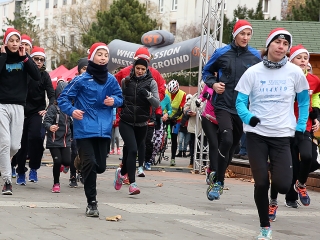 Adventi jótékonysági futás 2017 - fotó: Sándor Judit