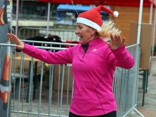 Adventi jótékonysági futás 2017 - fotó: Sándor Judit