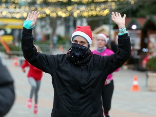 Adventi jótékonysági futás 2017 - fotó: Sándor Judit