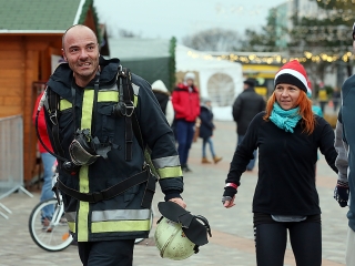 Adventi jótékonysági futás 2017 - fotó: Sándor Judit
