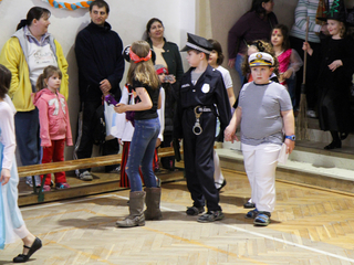 Farsangoztak a Petőfisek - fotó: Ónodi Zoltán