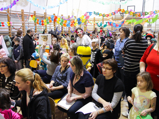 Farsangoztak a Petőfisek - fotó: Ónodi Zoltán