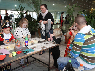 Farsang az uszisoknak - fotó: Ónodi Zoltán