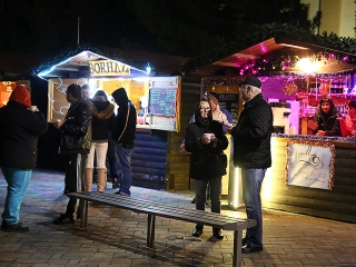 Szilveszteri utcabál 2017 - fotó: Sándor Judit