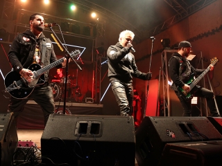 Szilveszteri utcabál 2017 - fotó: Sándor Judit