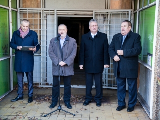 A Kormányhivatal átvette a zöld SZTK-t - fotó: Ónodi Zoltán