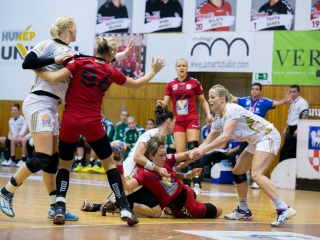 Kézilabda: Így is szép! DKKA- Győri ETO - fotó: Ónodi Zoltán