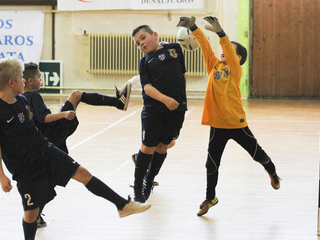 Guruljon a labda! U8 utánpótláskupa - fotó: Ónodi Zoltán