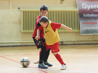 Guruljon a labda! U8 utánpótláskupa - fotó: Ónodi Zoltán