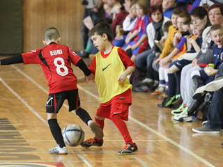 Guruljon a labda! U8 utánpótláskupa - fotó: Ónodi Zoltán