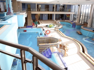 Helyszínbejárás az élményfürdőben - fotó: Sándor Judit