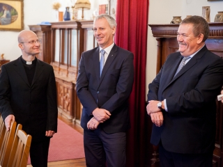 Egyeztetés a fejlesztésekről Ercsiben - fotó: Ónodi Zoltán