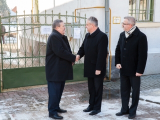 Egyeztetés a fejlesztésekről Ercsiben - fotó: Ónodi Zoltán