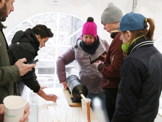 Disznótor a drogambulancián - fotó: Sándor Judit