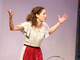 Az üvegcipő - Premier a Bartókban - fotó: Sándor Judit