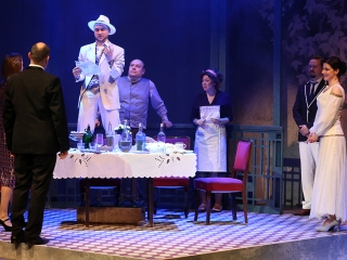 Az üvegcipő - Premier a Bartókban - fotó: Sándor Judit