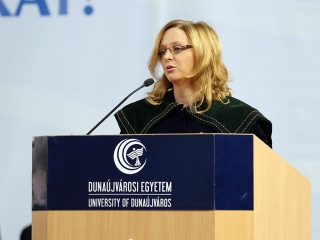 Diplomaátadó az egyetemen (2018) - fotó: Sándor Judit