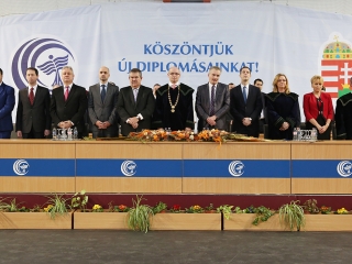 Diplomaátadó az egyetemen (2018) - fotó: Sándor Judit