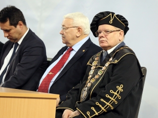 Diplomaátadó az egyetemen (2018) - fotó: Sándor Judit