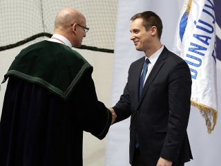 Diplomaátadó az egyetemen (2018) - fotó: Sándor Judit