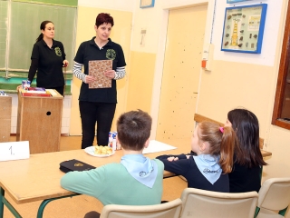 Anyanyelvi vetélkedő a Petőfiben - fotó: Sándor Judit