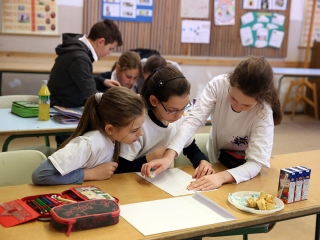 Anyanyelvi vetélkedő a Petőfiben - fotó: Sándor Judit