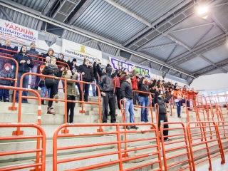 Szurkolói flashmob a DAB edzésén - fotó: Ónodi Zoltán