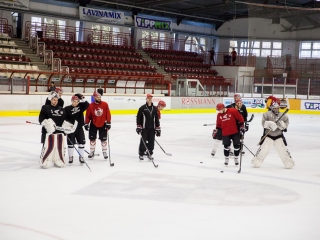 Szurkolói flashmob a DAB edzésén - fotó: Ónodi Zoltán
