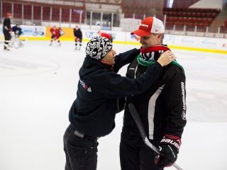 Szurkolói flashmob a DAB edzésén - fotó: Ónodi Zoltán