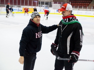 Szurkolói flashmob a DAB edzésén - fotó: Ónodi Zoltán