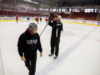 Szurkolói flashmob a DAB edzésén - fotó: Ónodi Zoltán