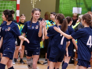 Felsősök farsangja a Móricz iskolában - fotó: Sándor Judit