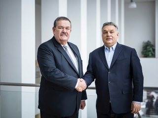 Orbán Viktor Dunaújvárosban - fotó: Sándor Judit