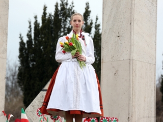 Március 15. - Ünnepség a '48-as emlékműnél - fotó: Sándor Judit