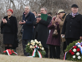 Március 15. - Ünnepség a '48-as emlékműnél - fotó: Sándor Judit