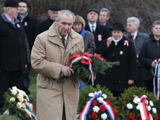 Március 15. - Ünnepség a '48-as emlékműnél - fotó: Sándor Judit