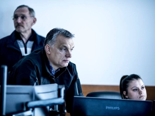 Miniszterelnöki látogatás a déli kerítésnél - fotó: 