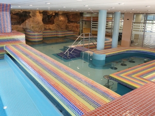 Helyzetjelentés az élményfördőből - fotó: Sándor Judit