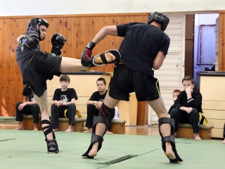 Kungfu bemutató az egyetemen - fotó: Sándor Judit